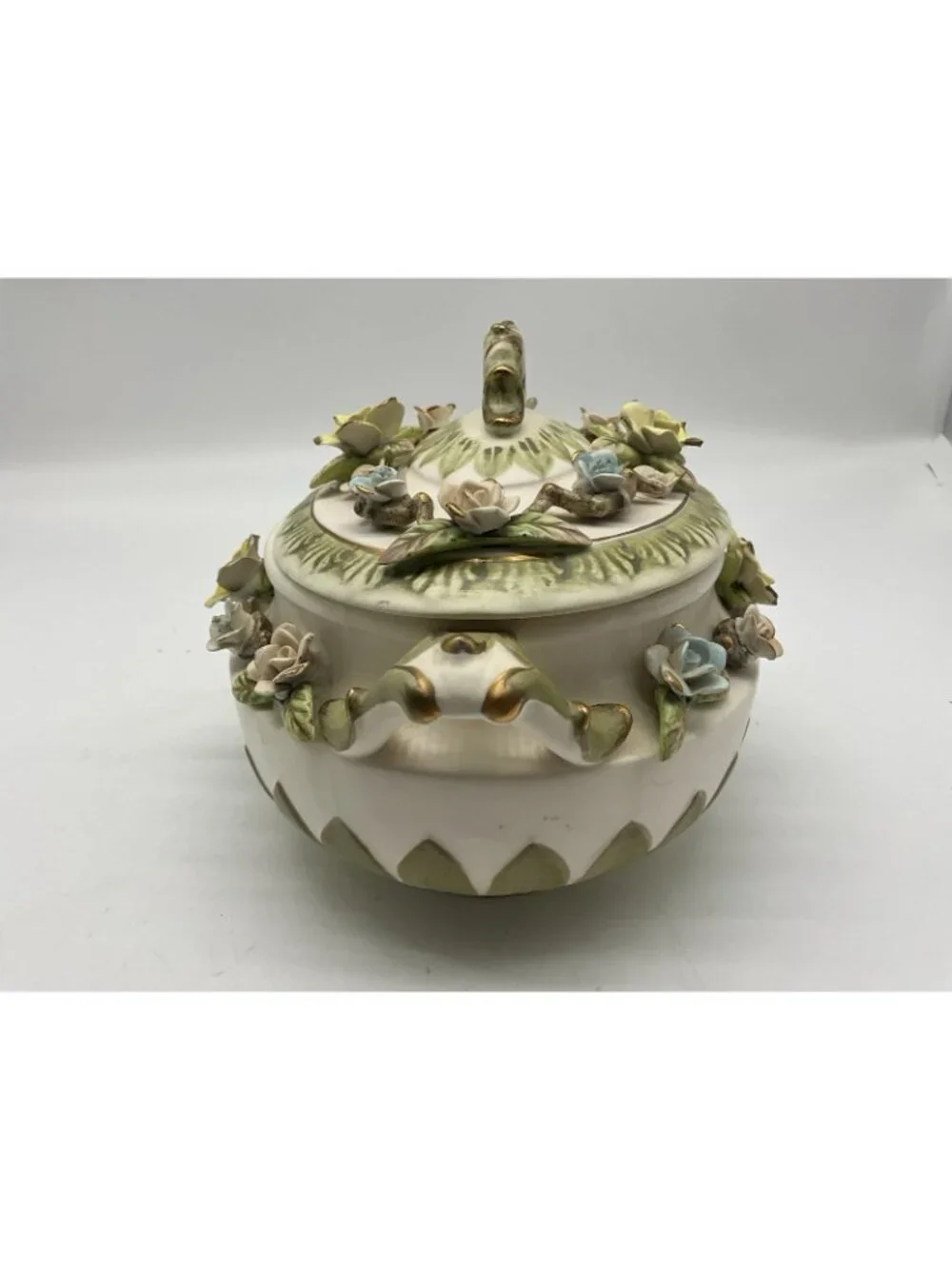 Lenwile Ardalt Fine Tureen, Lid and Ladle Set # 7004 Capodimonte Style Flowers